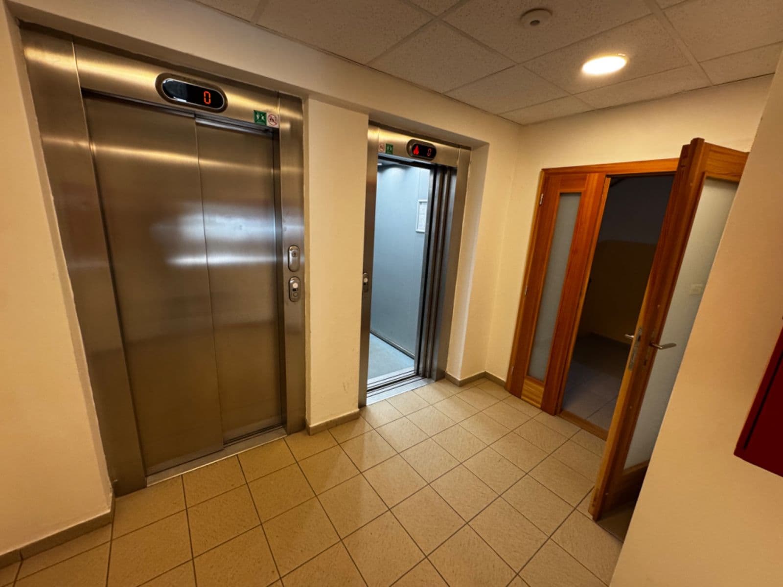 Prodej bytu 3+kk 67 m², Leopoldova, Praha, Praha Prodej bytu 3+kk 67 m², Leopoldova, Praha, Praha