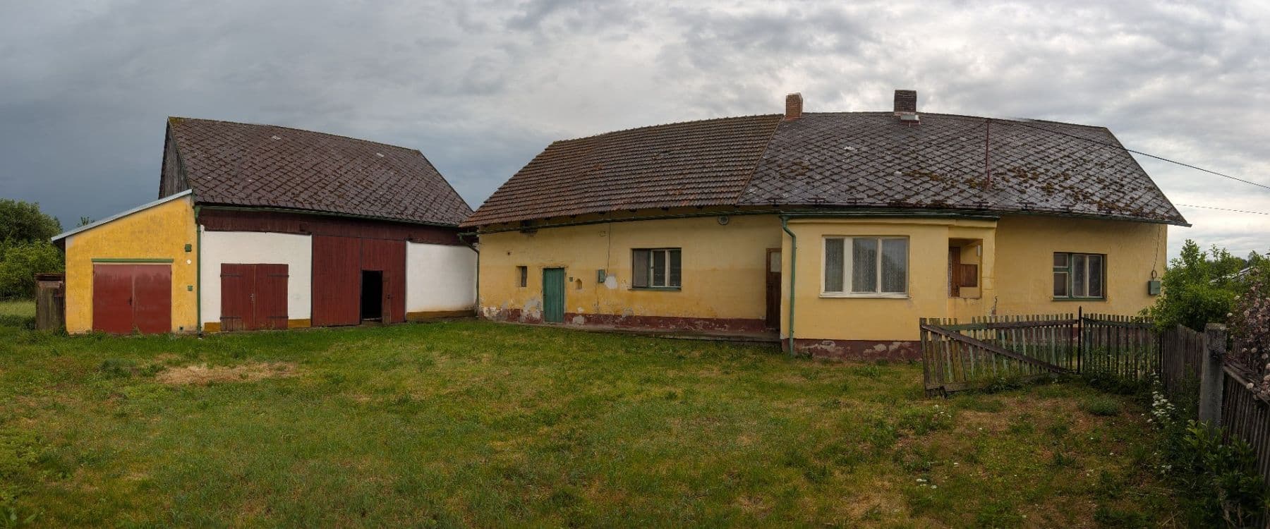 Prodej domu 133 m², pozemek 1.976 m², Mrákov, Plzeňský kraj Prodej domu 133 m², pozemek 1.976 m², Mrákov, Plzeňský kraj