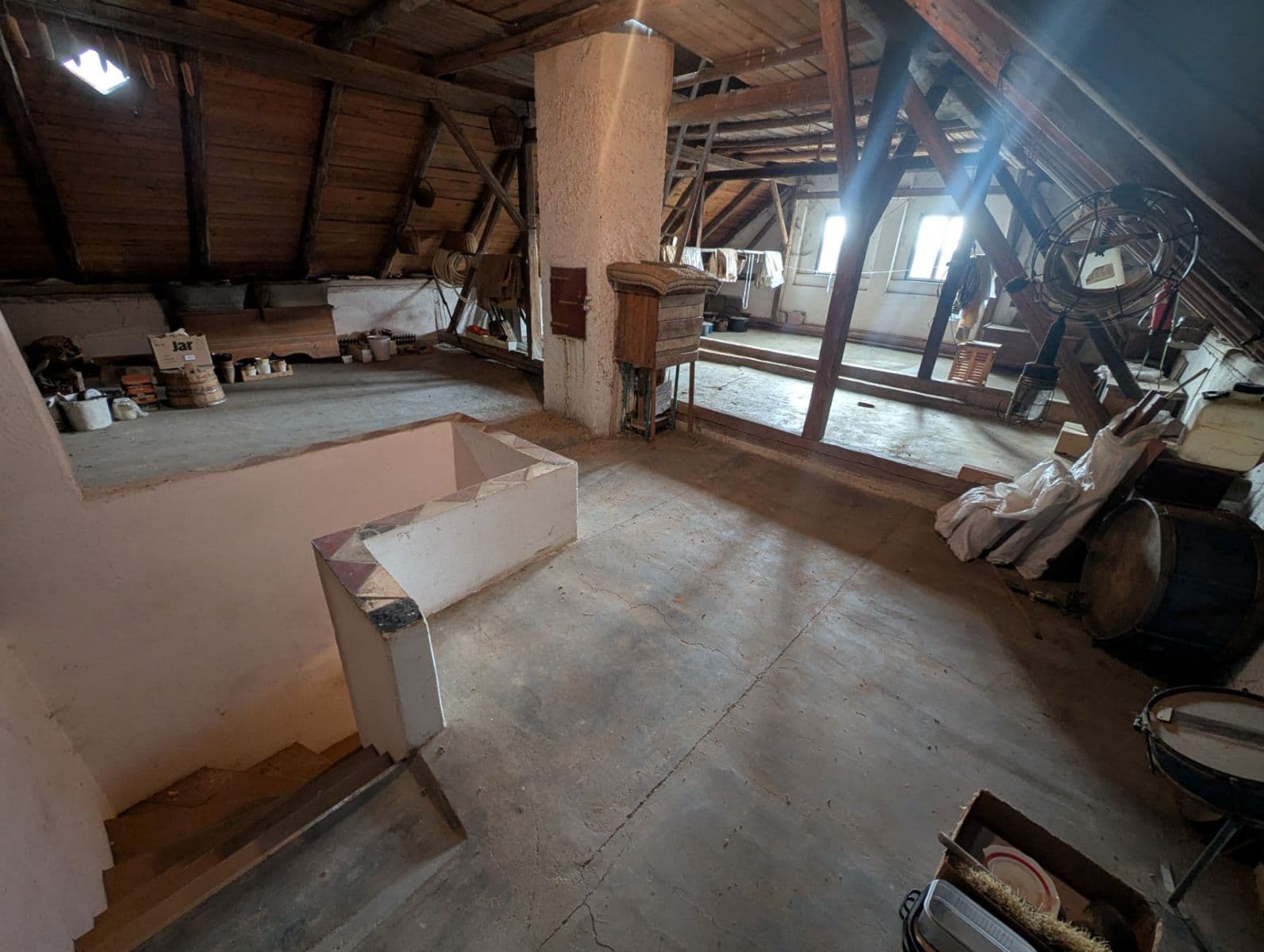Prodej domu 133 m², pozemek 1.976 m², Mrákov, Plzeňský kraj Prodej domu 133 m², pozemek 1.976 m², Mrákov, Plzeňský kraj