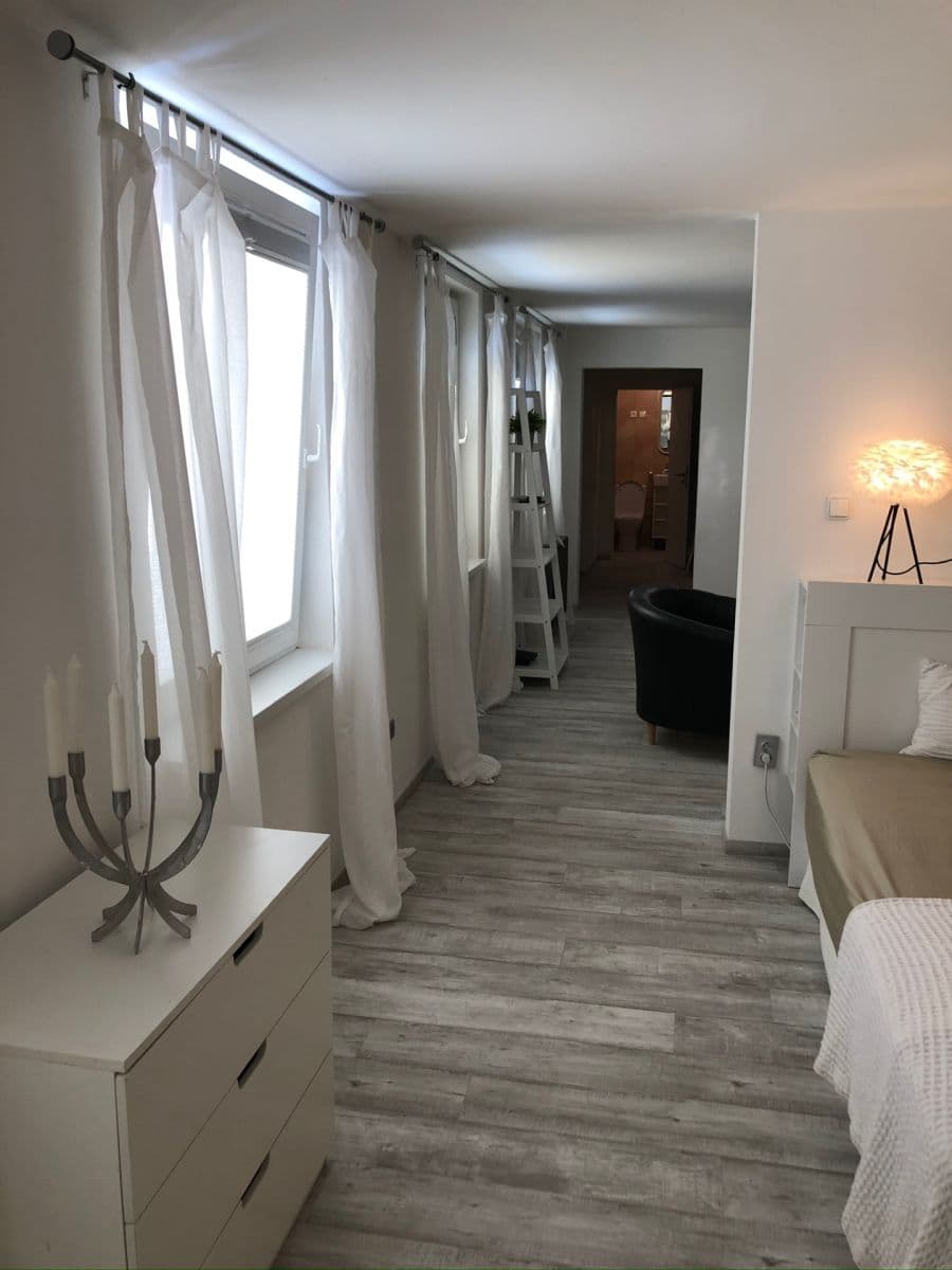 Prodej domu 61 m², pozemek 149 m², Pernerova, Praha, Praha Prodej domu 61 m², pozemek 149 m², Pernerova, Praha, Praha