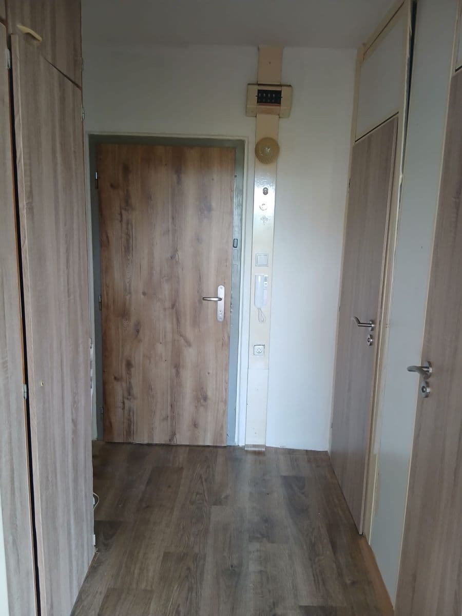Pronájem bytu 1+kk 34 m², Laudova, Praha, Praha Pronájem bytu 1+kk 34 m², Laudova, Praha, Praha