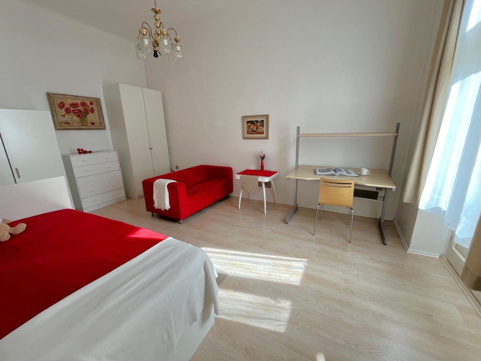 Pronájem bytu 2+kk 19 m², Londýnská, Praha, Praha Pronájem bytu 2+kk 19 m², Londýnská, Praha, Praha