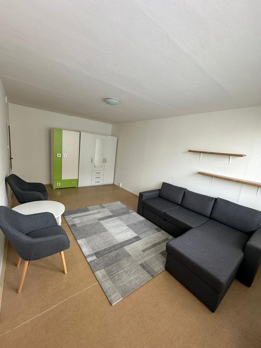Pronájem bytu 1+1 34 m², Na Cikorce, Praha, Praha Pronájem bytu 1+1 34 m², Na Cikorce, Praha, Praha