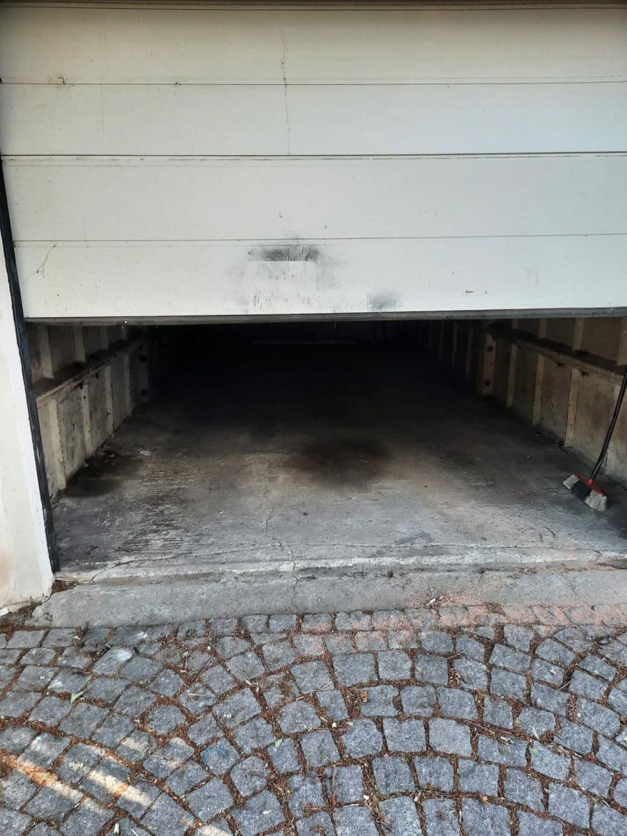 Pronájem garáže 18 m², Albánská, Praha, Praha Pronájem garáže 18 m², Albánská, Praha, Praha
