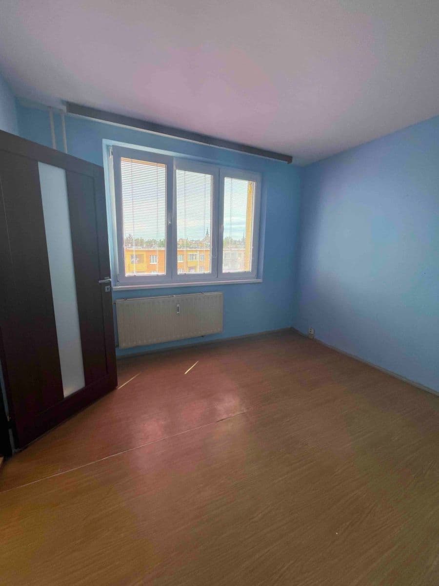 Prodej bytu 3+1 65 m², Kpt. Nálepky, Louny, Ústecký kraj Prodej bytu 3+1 65 m², Kpt. Nálepky, Louny, Ústecký kraj