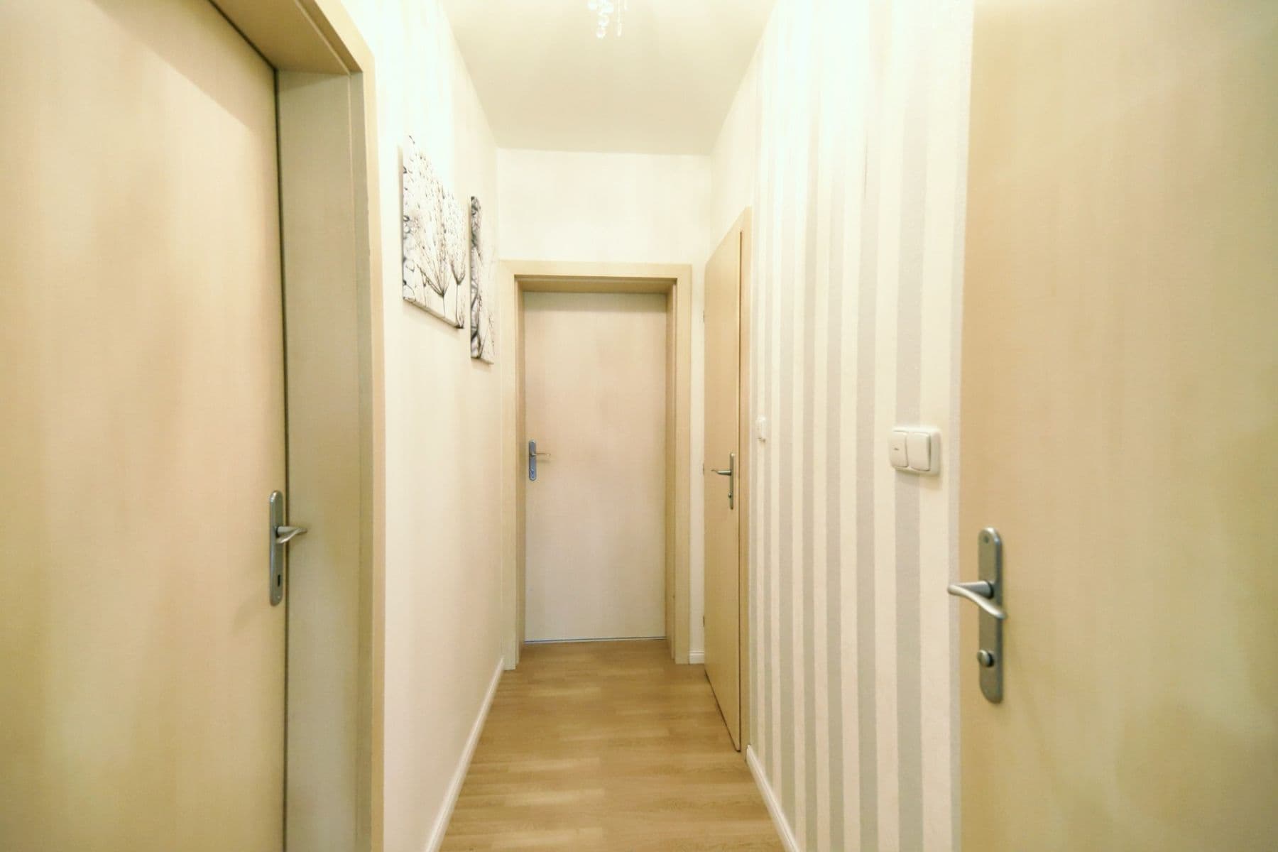 Prodej bytu 3+1 92 m², Heřmánková, Ostrava, Moravskoslezský kraj Prodej bytu 3+1 92 m², Heřmánková, Ostrava, Moravskoslezský kraj