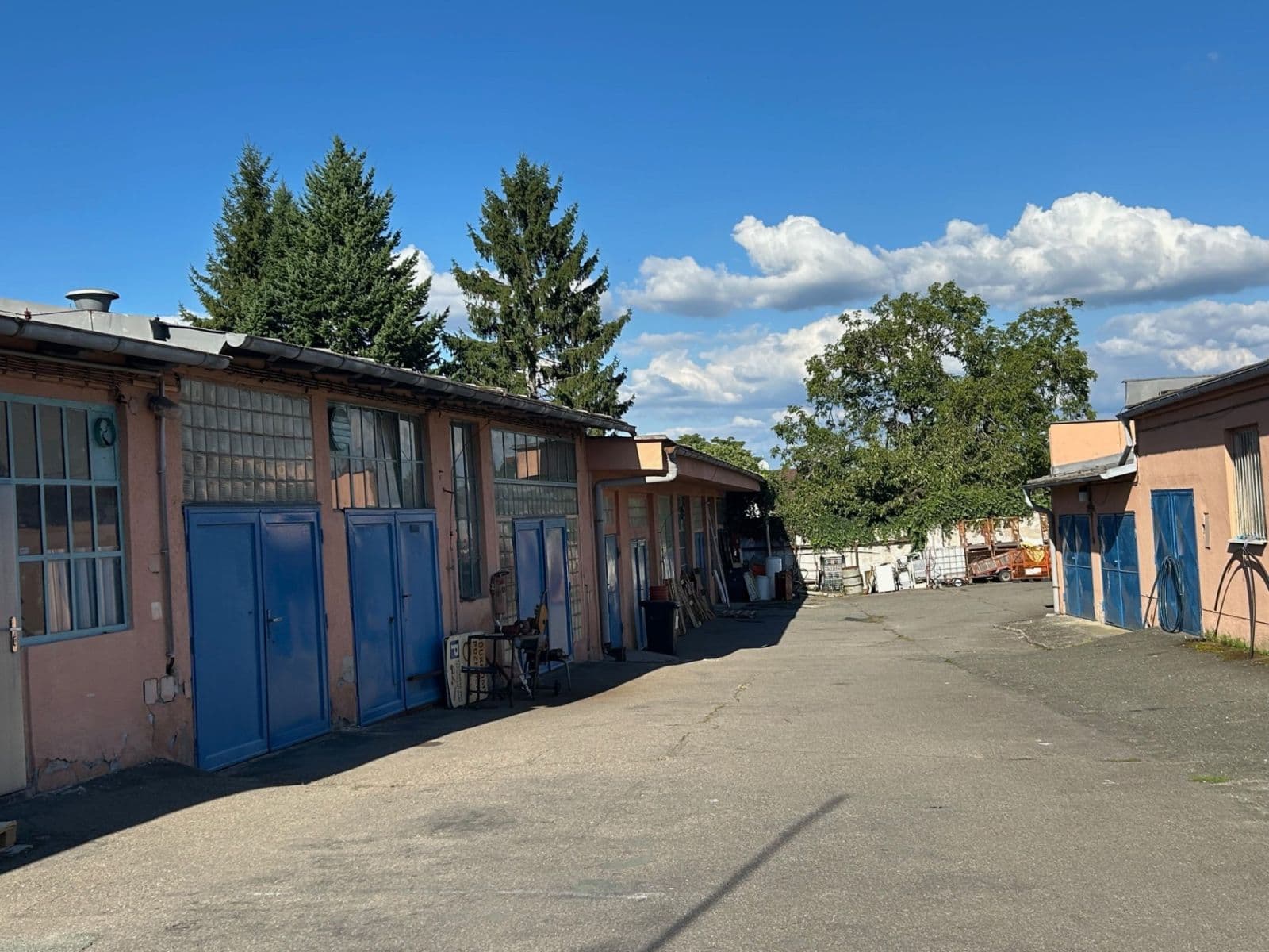 Pronájem nebytového prostoru 1.537 m², Masarykova, Čáslav, Středočeský kraj Pronájem nebytového prostoru 1.537 m², Masarykova, Čáslav, Středočeský kraj