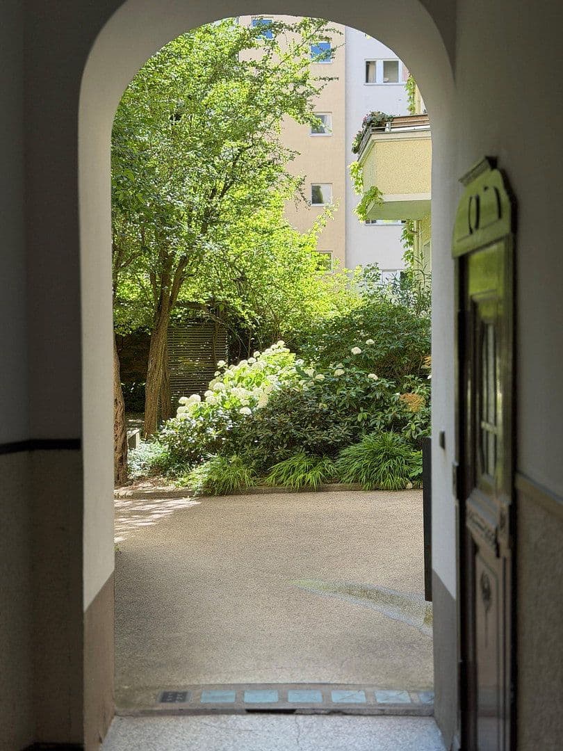 Prodej bytu 3+1 70 m², Berlin, Berlín Prodej bytu 3+1 70 m², Berlin, Berlín