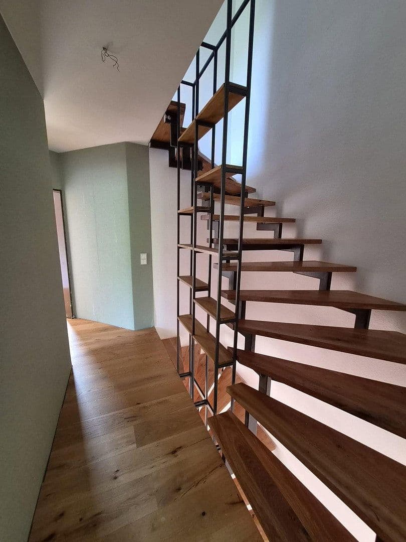 Prodej domu 130 m², pozemek 449 m², Welfenstraße 8a, Mönchengladbach, Severní Porýní-Vestfálsko Prodej domu 130 m², pozemek 449 m², Welfenstraße 8a, Mönchengladbach, Severní Porýní-Vestfálsko