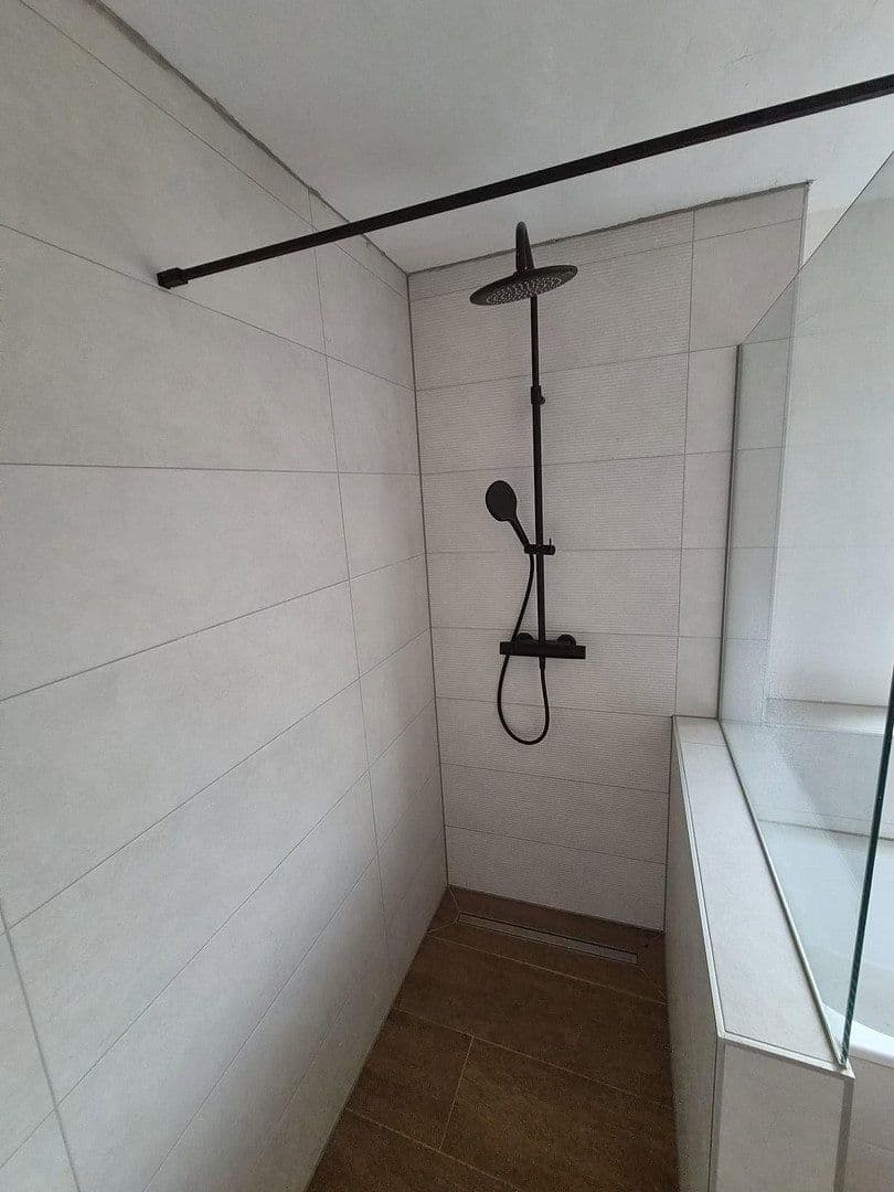 Prodej domu 130 m², pozemek 449 m², Welfenstraße 8a, Mönchengladbach, Severní Porýní-Vestfálsko Prodej domu 130 m², pozemek 449 m², Welfenstraße 8a, Mönchengladbach, Severní Porýní-Vestfálsko