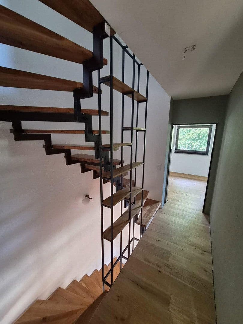 Prodej domu 130 m², pozemek 449 m², Welfenstraße 8a, Mönchengladbach, Severní Porýní-Vestfálsko Prodej domu 130 m², pozemek 449 m², Welfenstraße 8a, Mönchengladbach, Severní Porýní-Vestfálsko