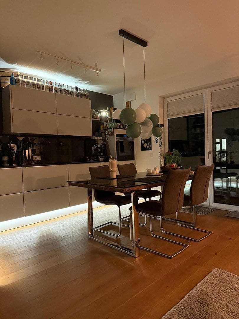 Prodej bytu 4+1 94 m², Glasbläserhöfe 22, Hamburg, Hamburg Prodej bytu 4+1 94 m², Glasbläserhöfe 22, Hamburg, Hamburg
