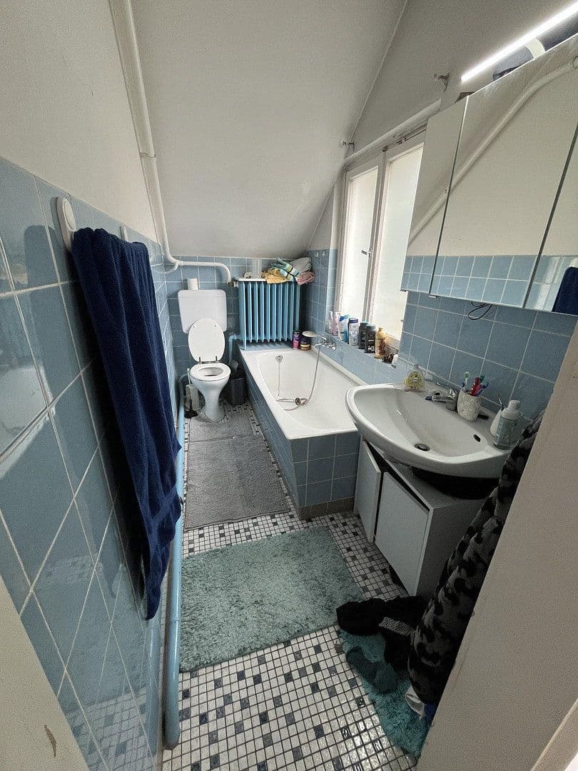 Prodej domu 137 m², pozemek 490 m², Bad Oeynhausen, Severní Porýní-Vestfálsko Prodej domu 137 m², pozemek 490 m², Bad Oeynhausen, Severní Porýní-Vestfálsko