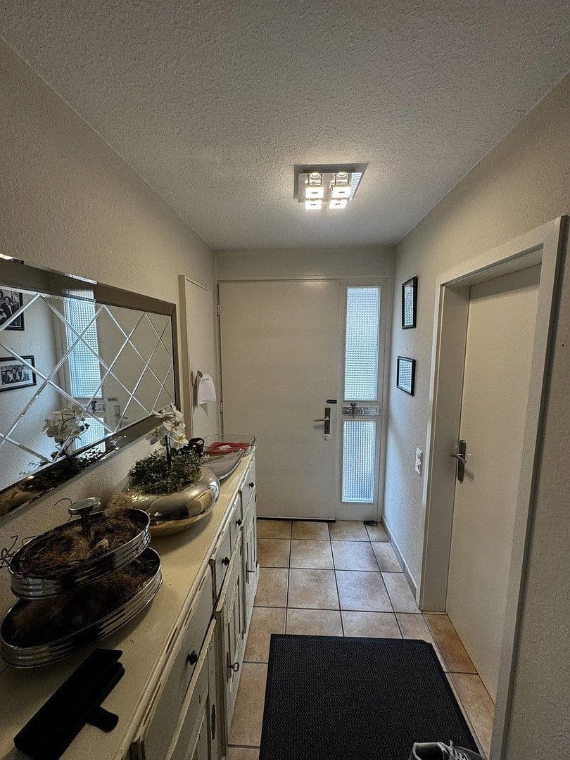 Pronájem domu 135 m², pozemek 298 m², Obere Strasse 17b, Detmold, Severní Porýní-Vestfálsko Pronájem domu 135 m², pozemek 298 m², Obere Strasse 17b, Detmold, Severní Porýní-Vestfálsko