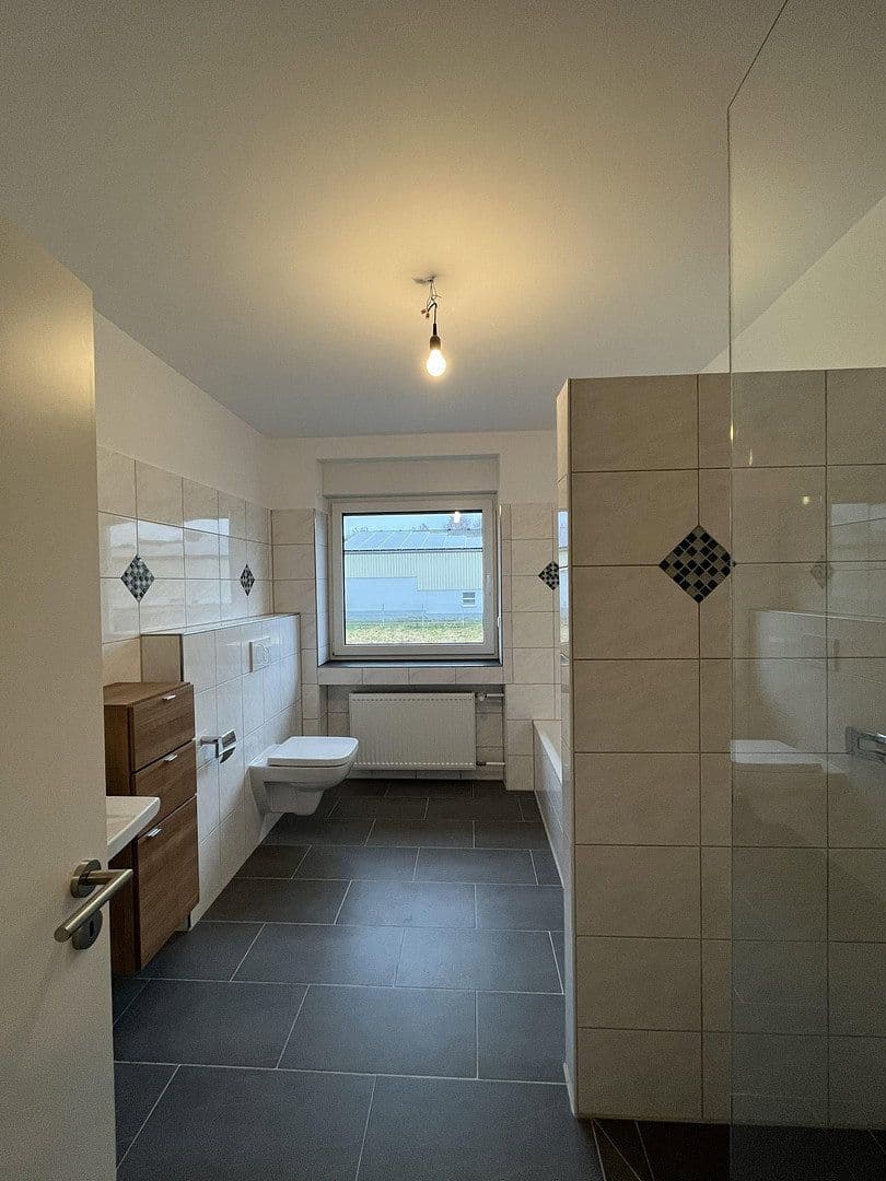 Pronájem bytu 5+1 145 m², Beselich, Hessen Pronájem bytu 5+1 145 m², Beselich, Hessen
