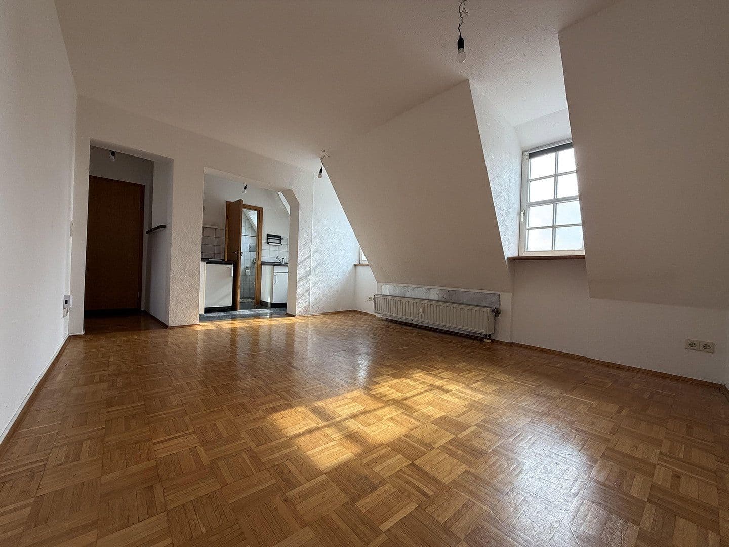 Pronájem bytu 2+kk 51 m², Winnenden, Bádensko-Württembersko Pronájem bytu 2+kk 51 m², Winnenden, Bádensko-Württembersko