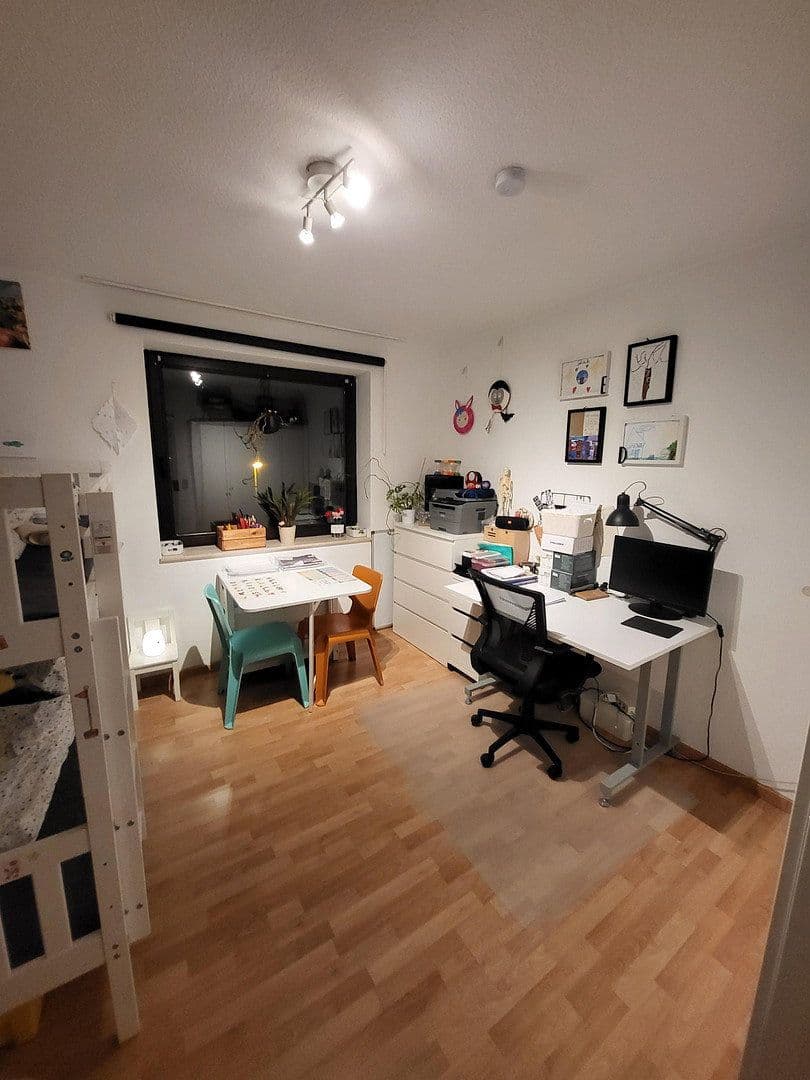 Prodej bytu 3+1 83 m², Luisenstr.7, Paderborn, Severní Porýní-Vestfálsko Prodej bytu 3+1 83 m², Luisenstr.7, Paderborn, Severní Porýní-Vestfálsko