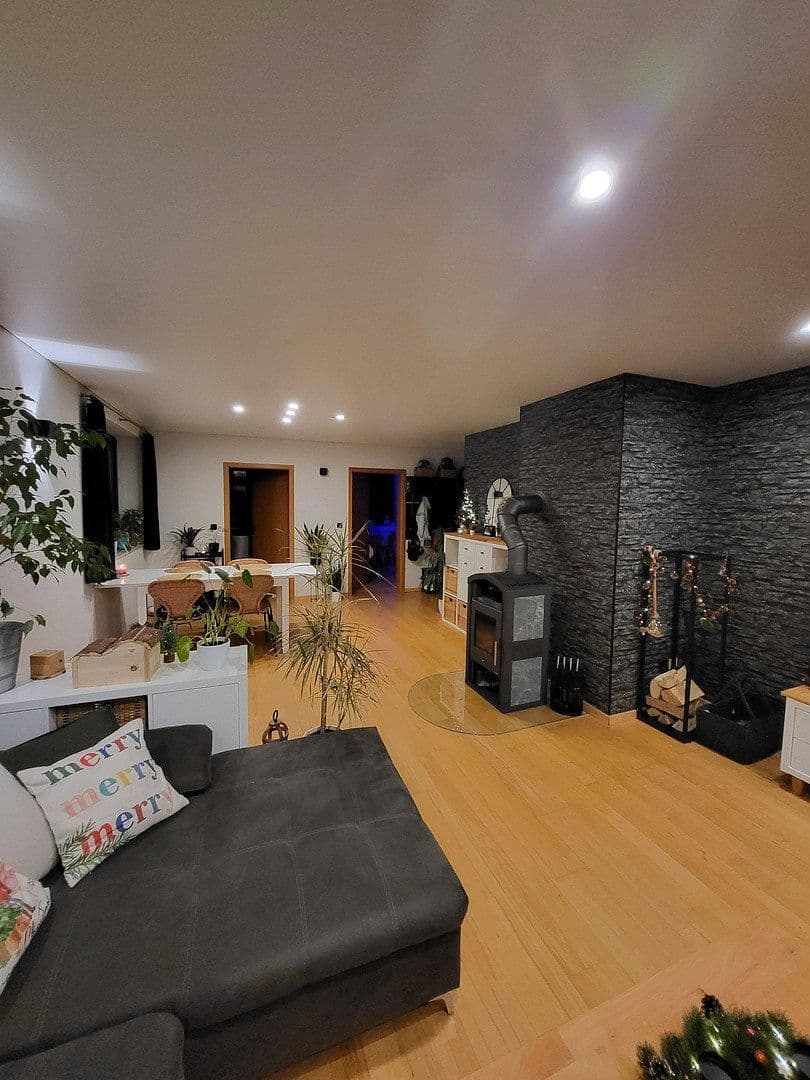Prodej bytu 3+1 83 m², Luisenstr.7, Paderborn, Severní Porýní-Vestfálsko Prodej bytu 3+1 83 m², Luisenstr.7, Paderborn, Severní Porýní-Vestfálsko
