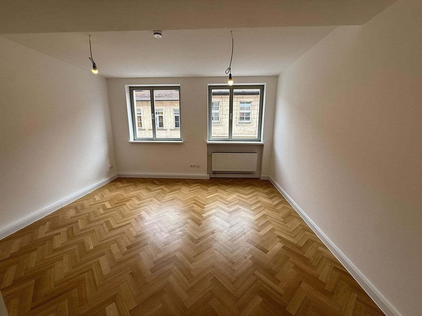 Pronájem bytu 1+1 26 m², Friedrichstraße 32, Erlangen, Bavorsko Pronájem bytu 1+1 26 m², Friedrichstraße 32, Erlangen, Bavorsko