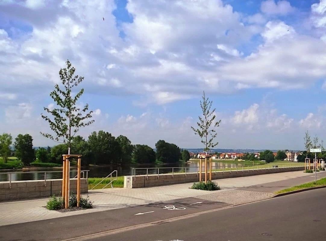 Pronájem bytu 1+1 33 m², Dresden, Sasko Pronájem bytu 1+1 33 m², Dresden, Sasko