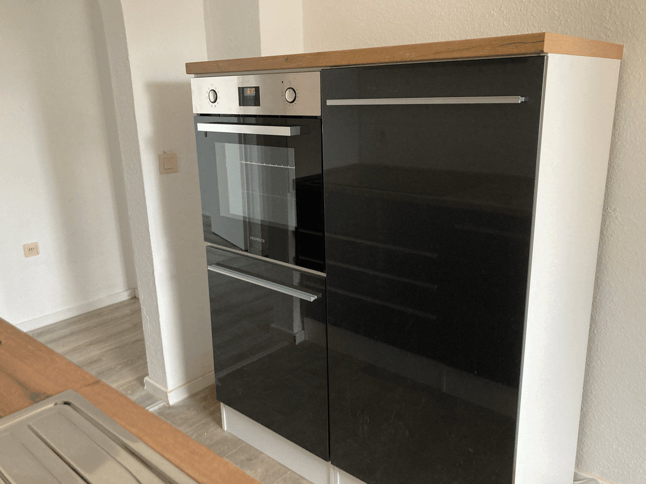 Pronájem bytu 2+1 50 m², Straße des Aufbaus 4, Borna, Sasko Pronájem bytu 2+1 50 m², Straße des Aufbaus 4, Borna, Sasko