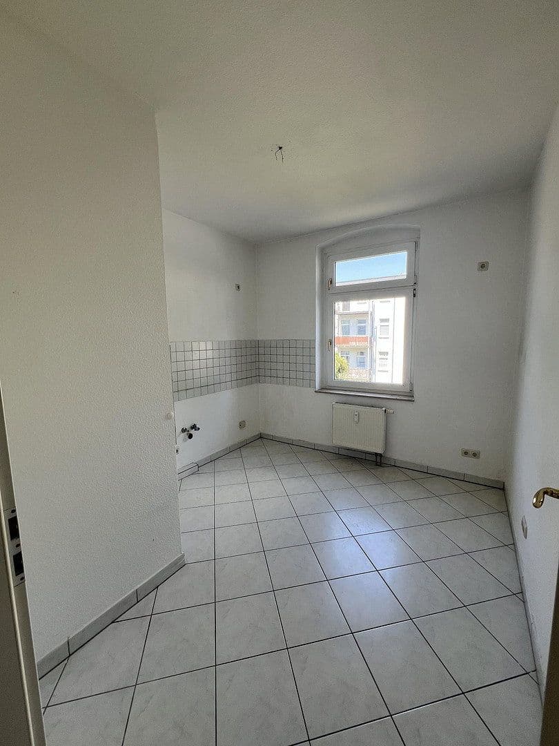 Pronájem bytu 2+1 49 m², Arndtstraße 30, Magdeburg, Sasko-Anhaltsko Pronájem bytu 2+1 49 m², Arndtstraße 30, Magdeburg, Sasko-Anhaltsko