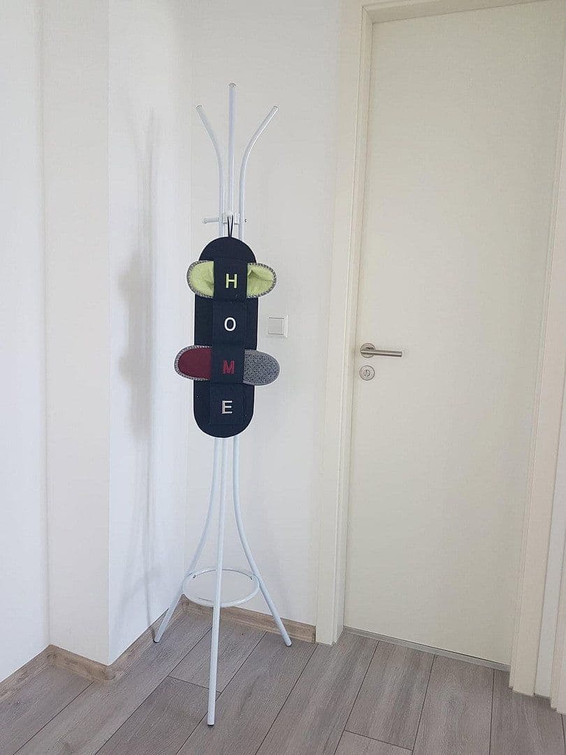 Pronájem bytu 3+1 50 m², Stauffenbergstraße 30, Aalen, Bádensko-Württembersko Pronájem bytu 3+1 50 m², Stauffenbergstraße 30, Aalen, Bádensko-Württembersko