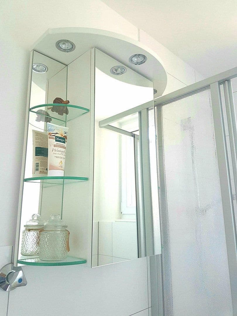 Pronájem bytu 3+1 50 m², Stauffenbergstraße 30, Aalen, Bádensko-Württembersko Pronájem bytu 3+1 50 m², Stauffenbergstraße 30, Aalen, Bádensko-Württembersko