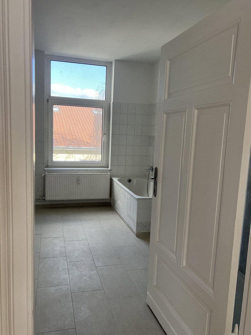 Pronájem bytu 3+1 92 m², Magdeburg, Sasko-Anhaltsko Pronájem bytu 3+1 92 m², Magdeburg, Sasko-Anhaltsko