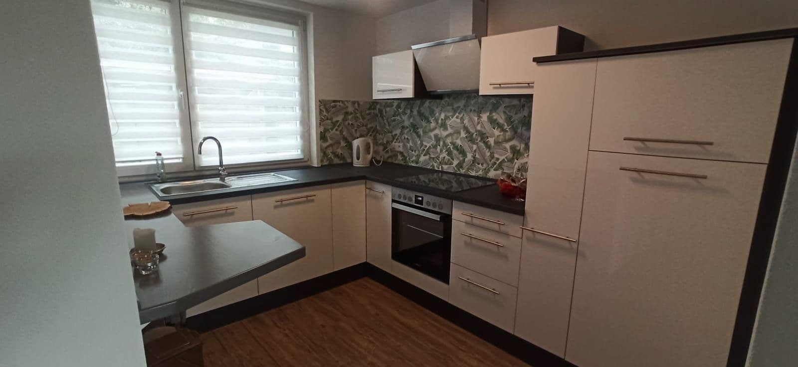 Pronájem domu 130 m², pozemek 327 m², Meersburg, Bádensko-Württembersko Pronájem domu 130 m², pozemek 327 m², Meersburg, Bádensko-Württembersko