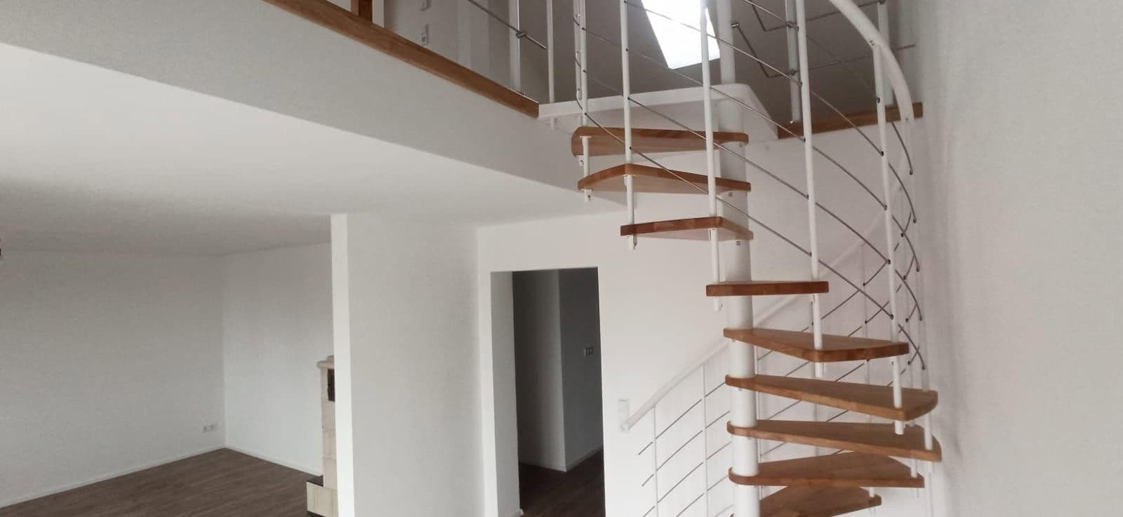Pronájem domu 130 m², pozemek 327 m², Meersburg, Bádensko-Württembersko Pronájem domu 130 m², pozemek 327 m², Meersburg, Bádensko-Württembersko
