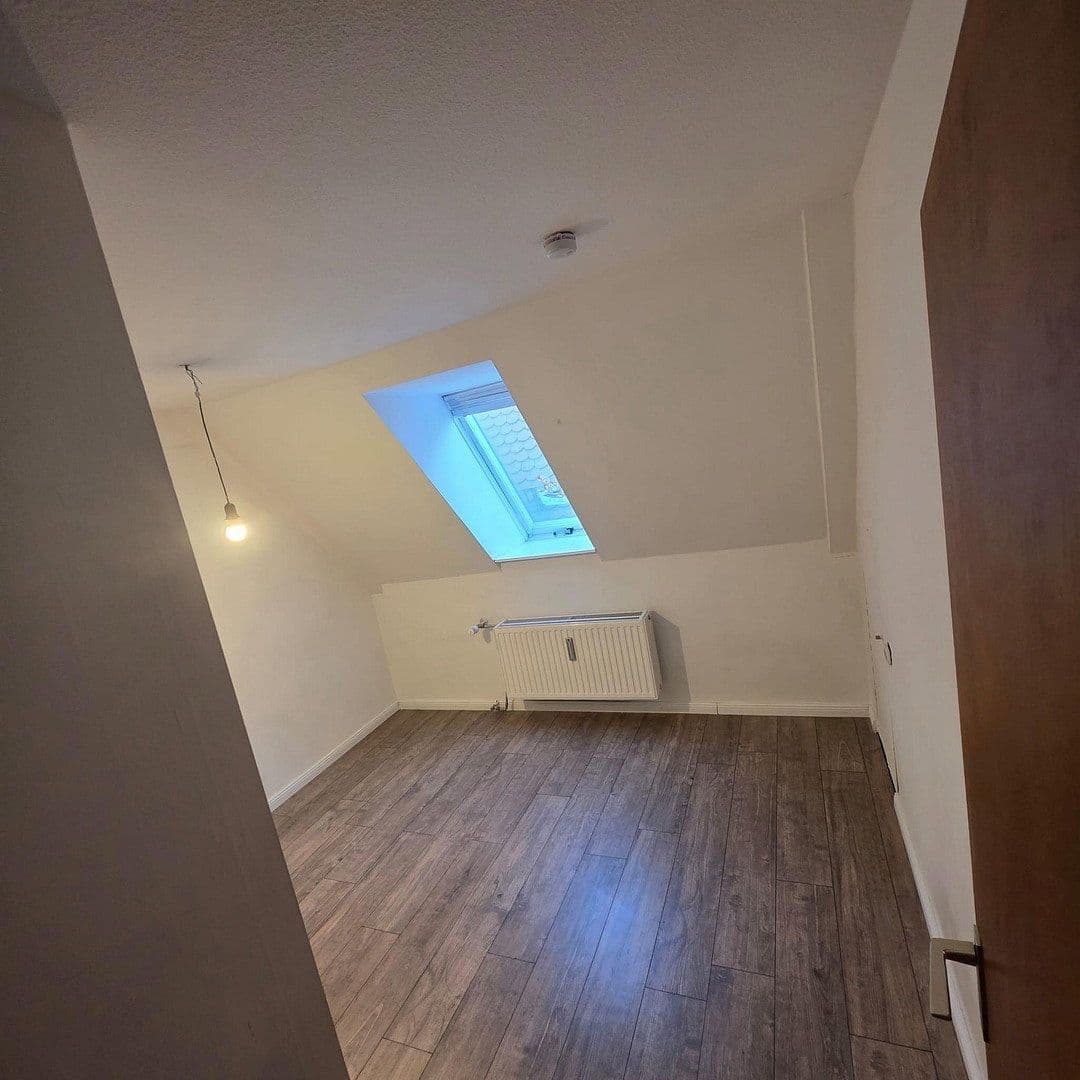 Pronájem bytu 3+1 68 m², Marktplatz 11, Schnaittach, Bavorsko Pronájem bytu 3+1 68 m², Marktplatz 11, Schnaittach, Bavorsko