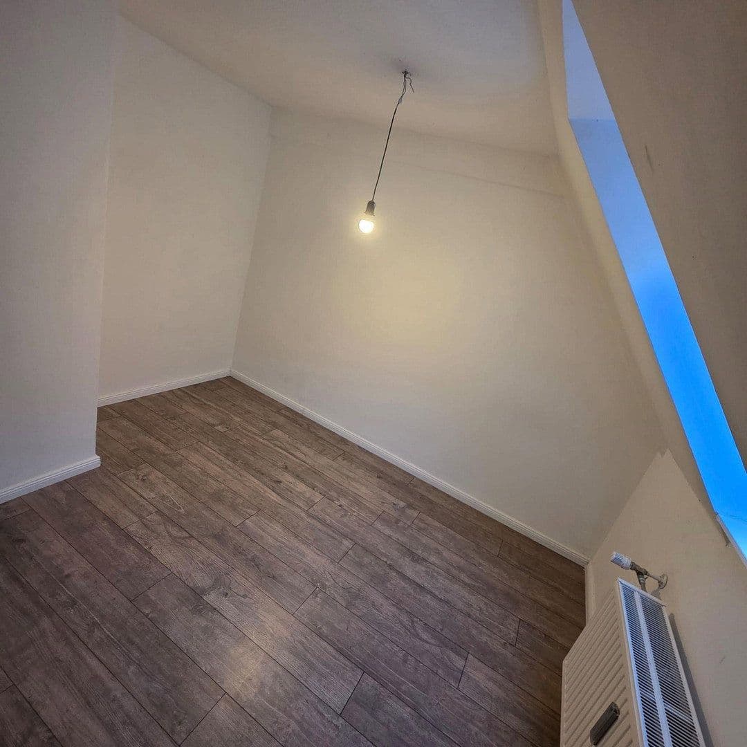 Pronájem bytu 3+1 68 m², Marktplatz 11, Schnaittach, Bavorsko Pronájem bytu 3+1 68 m², Marktplatz 11, Schnaittach, Bavorsko