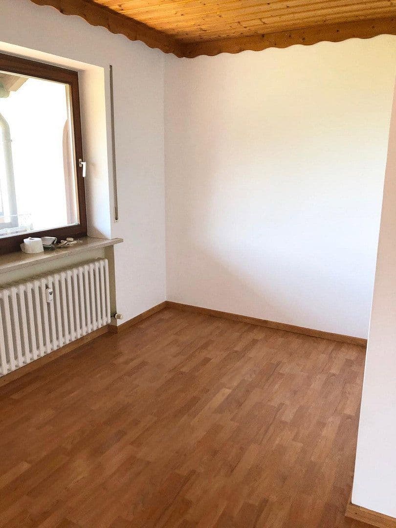 Pronájem bytu 3+1 93 m², Fuchsbergstraße 9, Mauth, Bavorsko Pronájem bytu 3+1 93 m², Fuchsbergstraße 9, Mauth, Bavorsko