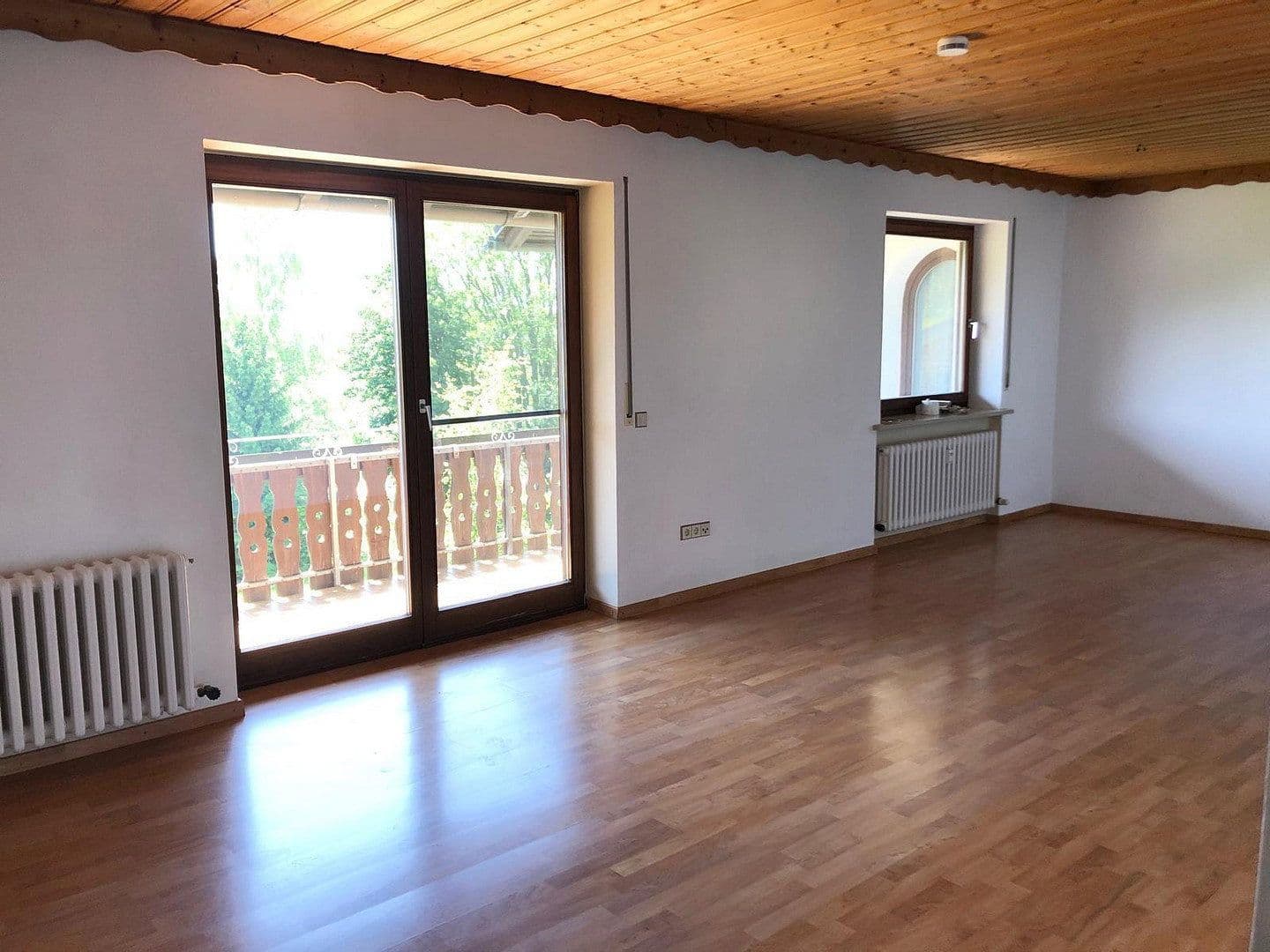 Pronájem bytu 3+1 93 m², Fuchsbergstraße 9, Mauth, Bavorsko Pronájem bytu 3+1 93 m², Fuchsbergstraße 9, Mauth, Bavorsko