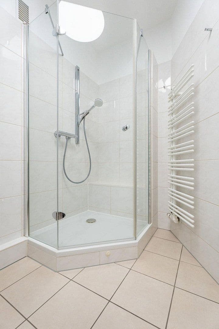 Prodej bytu 4+1 89 m², Münster, Severní Porýní-Vestfálsko Prodej bytu 4+1 89 m², Münster, Severní Porýní-Vestfálsko