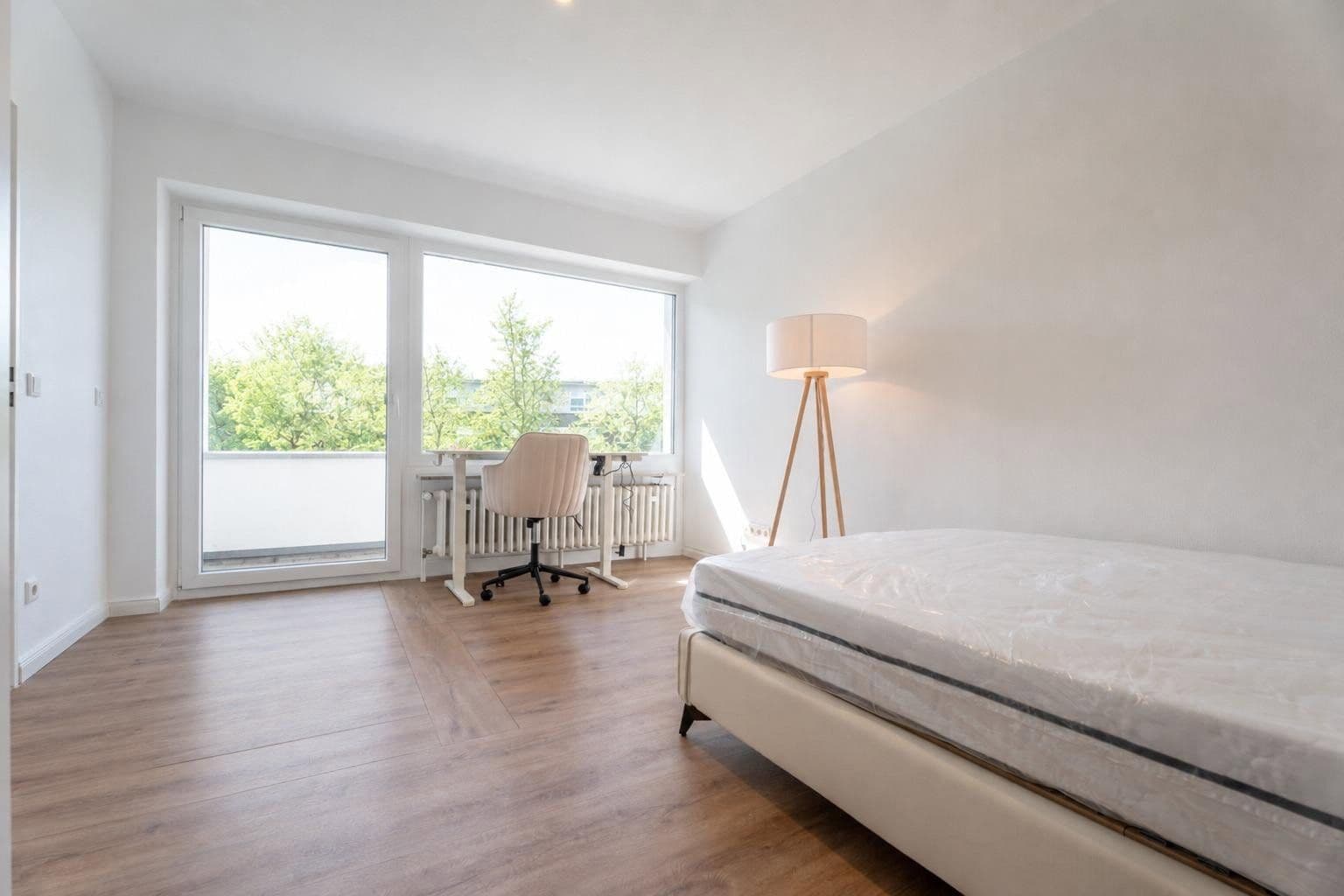 Prodej bytu 4+1 89 m², Münster, Severní Porýní-Vestfálsko Prodej bytu 4+1 89 m², Münster, Severní Porýní-Vestfálsko