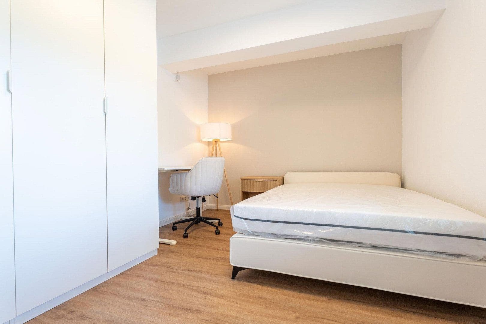 Prodej bytu 4+1 89 m², Münster, Severní Porýní-Vestfálsko Prodej bytu 4+1 89 m², Münster, Severní Porýní-Vestfálsko
