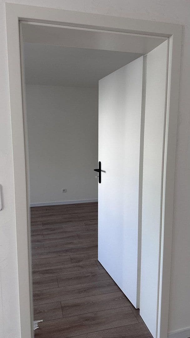 Pronájem bytu 2+1 53 m², Carl-Benz-Straße 10, Rastatt, Bádensko-Württembersko Pronájem bytu 2+1 53 m², Carl-Benz-Straße 10, Rastatt, Bádensko-Württembersko