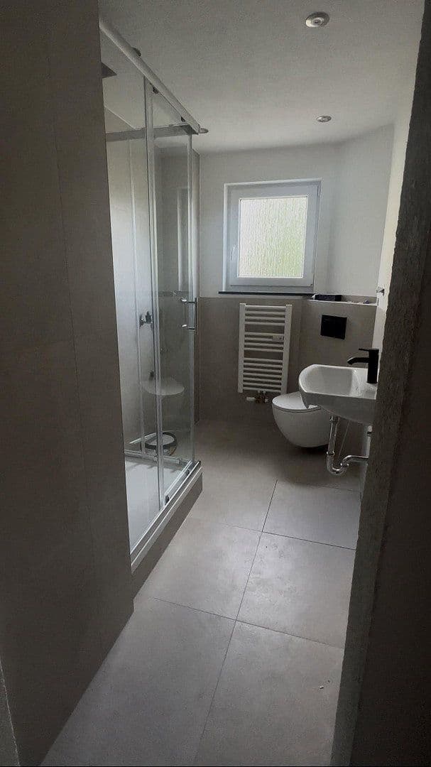 Pronájem bytu 2+1 53 m², Carl-Benz-Straße 10, Rastatt, Bádensko-Württembersko Pronájem bytu 2+1 53 m², Carl-Benz-Straße 10, Rastatt, Bádensko-Württembersko