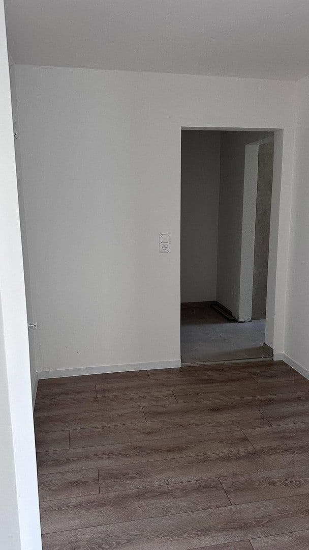 Pronájem bytu 2+1 53 m², Carl-Benz-Straße 10, Rastatt, Bádensko-Württembersko Pronájem bytu 2+1 53 m², Carl-Benz-Straße 10, Rastatt, Bádensko-Württembersko