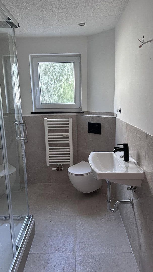 Pronájem bytu 2+1 53 m², Carl-Benz-Straße 10, Rastatt, Bádensko-Württembersko Pronájem bytu 2+1 53 m², Carl-Benz-Straße 10, Rastatt, Bádensko-Württembersko