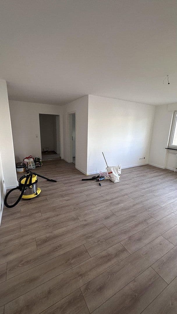 Pronájem bytu 2+1 53 m², Carl-Benz-Straße 10, Rastatt, Bádensko-Württembersko Pronájem bytu 2+1 53 m², Carl-Benz-Straße 10, Rastatt, Bádensko-Württembersko