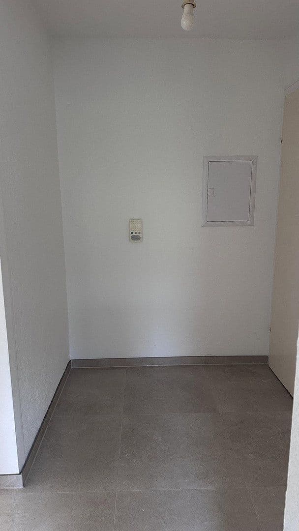 Pronájem bytu 2+1 53 m², Carl-Benz-Straße 10, Rastatt, Bádensko-Württembersko Pronájem bytu 2+1 53 m², Carl-Benz-Straße 10, Rastatt, Bádensko-Württembersko