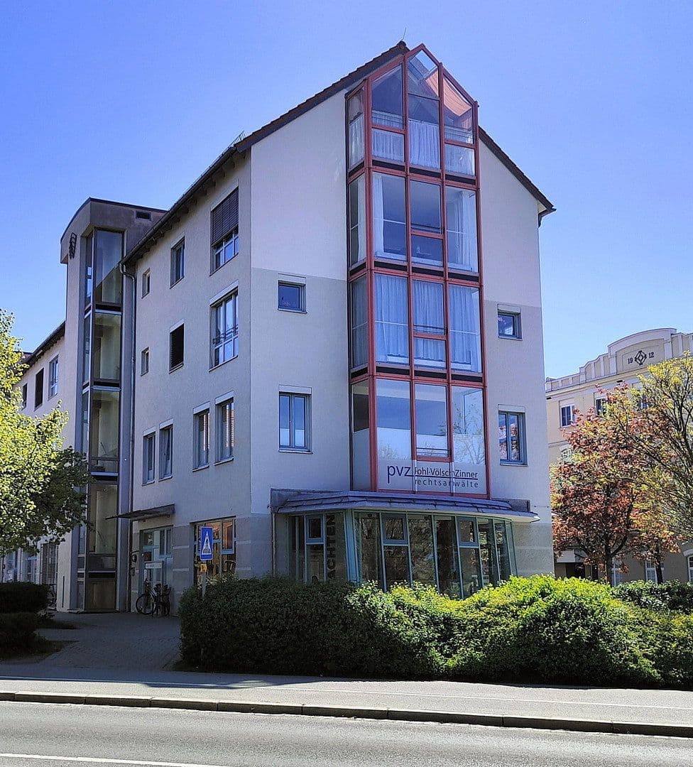 Pronájem bytu 3+1 82 m², Alte Weberei 14, Kaufbeuren, Bavorsko Pronájem bytu 3+1 82 m², Alte Weberei 14, Kaufbeuren, Bavorsko