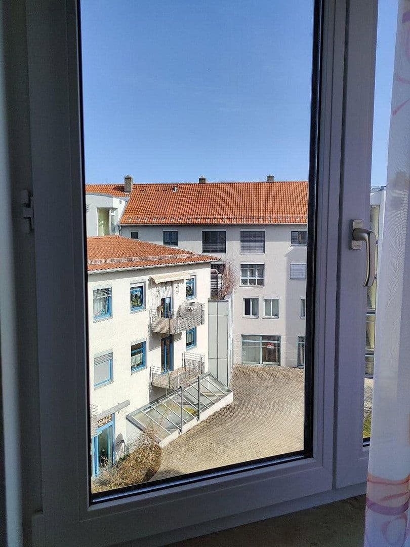 Pronájem bytu 3+1 82 m², Alte Weberei 14, Kaufbeuren, Bavorsko Pronájem bytu 3+1 82 m², Alte Weberei 14, Kaufbeuren, Bavorsko