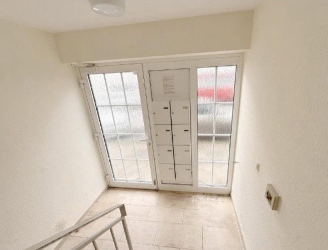 Pronájem bytu 2+1 56 m², Düsseldorf, Severní Porýní-Vestfálsko Pronájem bytu 2+1 56 m², Düsseldorf, Severní Porýní-Vestfálsko