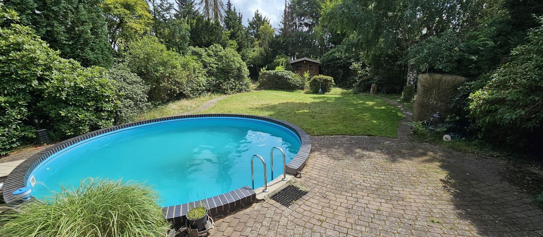Prodej domu 174 m², pozemek 1.200 m², Celle, Dolní Sasko Prodej domu 174 m², pozemek 1.200 m², Celle, Dolní Sasko