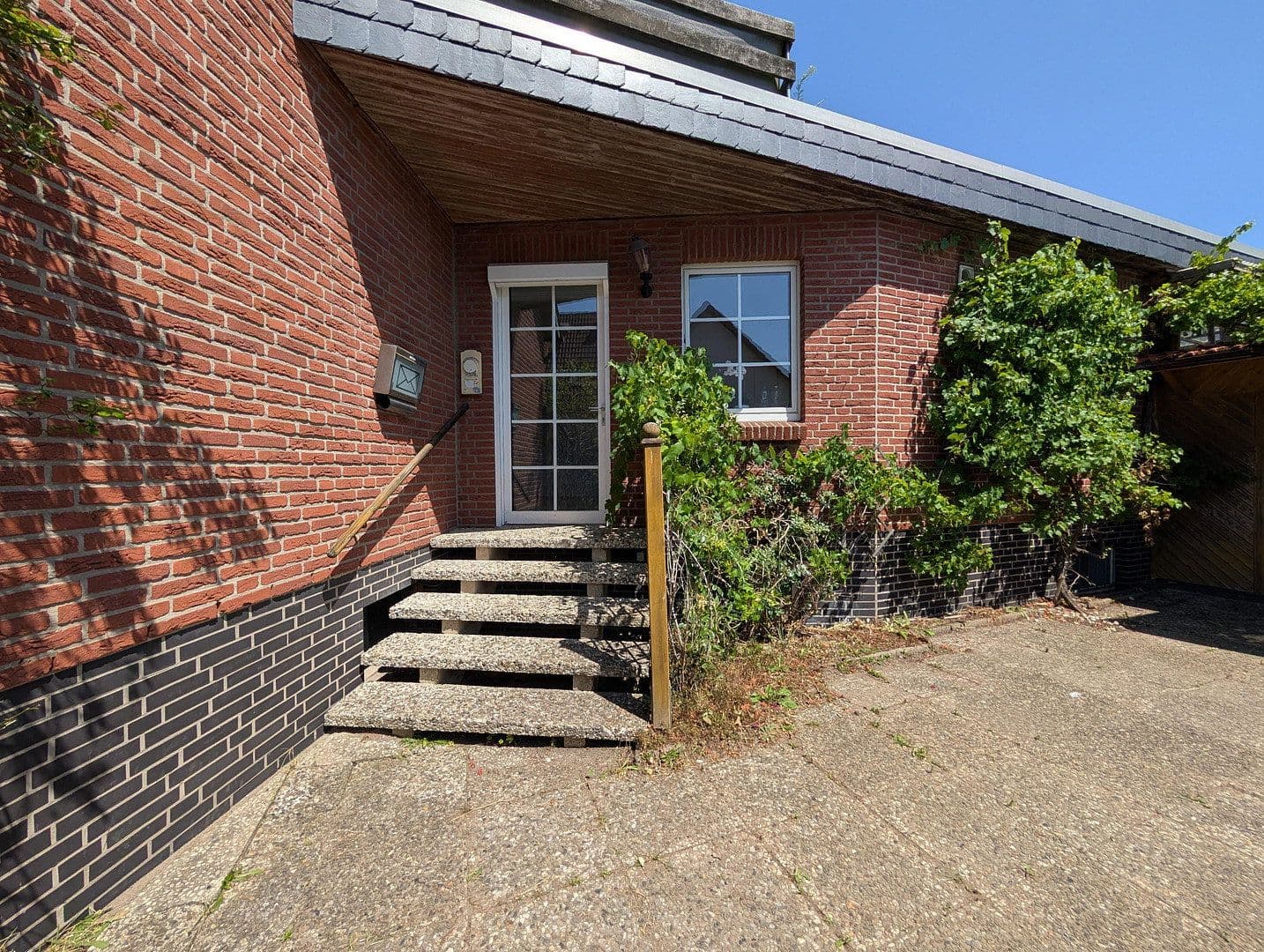 Prodej domu 174 m², pozemek 1.200 m², Celle, Dolní Sasko Prodej domu 174 m², pozemek 1.200 m², Celle, Dolní Sasko