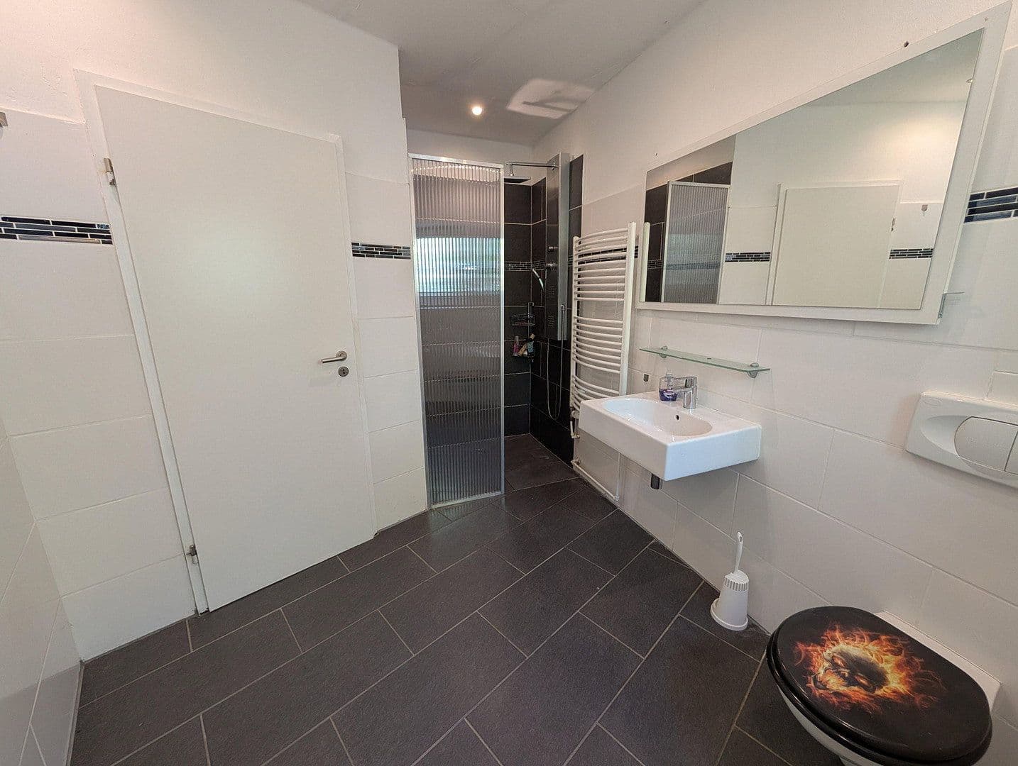 Prodej domu 174 m², pozemek 1.200 m², Celle, Dolní Sasko Prodej domu 174 m², pozemek 1.200 m², Celle, Dolní Sasko